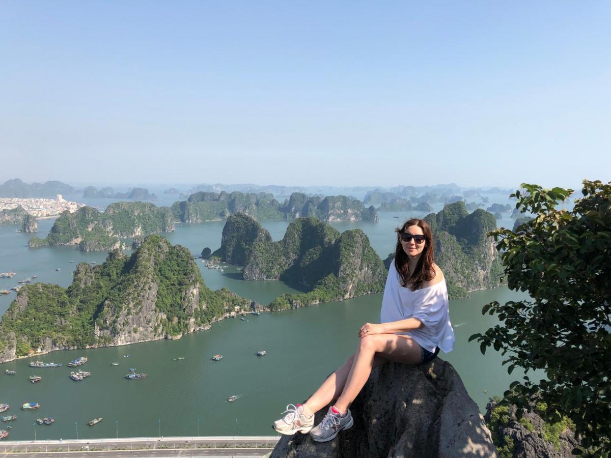 Hotel Viet Nhat Halong - Bai Chay Hạ Long